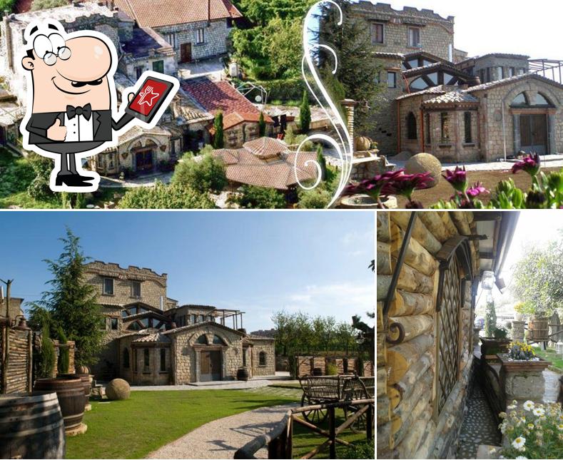 Goditi la vista dall'area esterna di Antico Casale Smiraglia