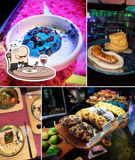 Meals at Neon Market