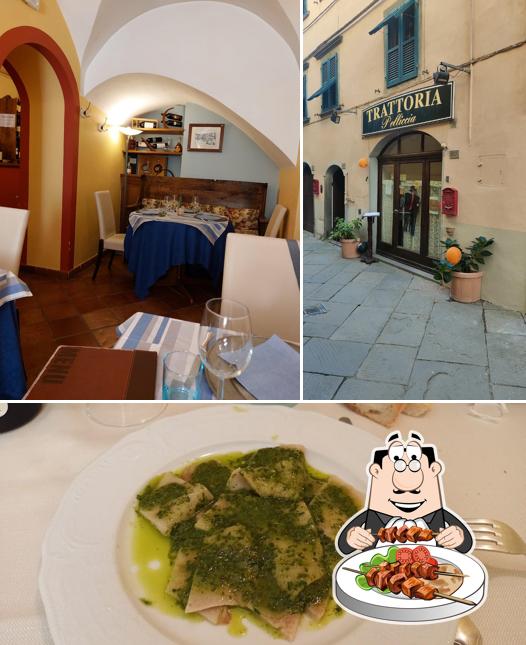 Guarda la immagine che raffigura la cibo e interni di Antica trattoria pelliccia