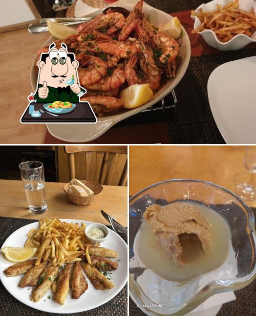 La immagine della cibo e interni di Café-Restaurant La Gare