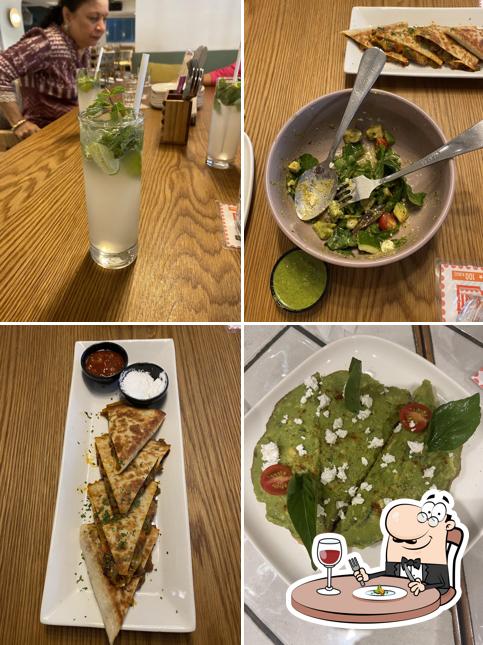 Food at Cafe Holiday