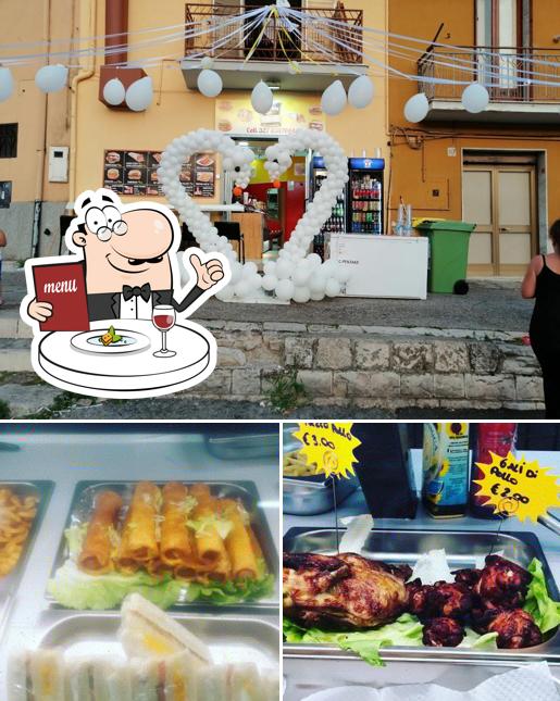 Dai un’occhiata alla foto che raffigura la cibo e esterno di Kebab & Co
