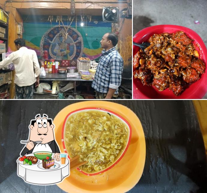 Hot and sour soup at Bunty Fast Food Center