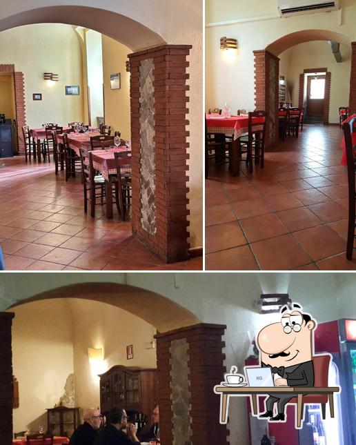 Siediti a un tavolo di Tubba Catubba