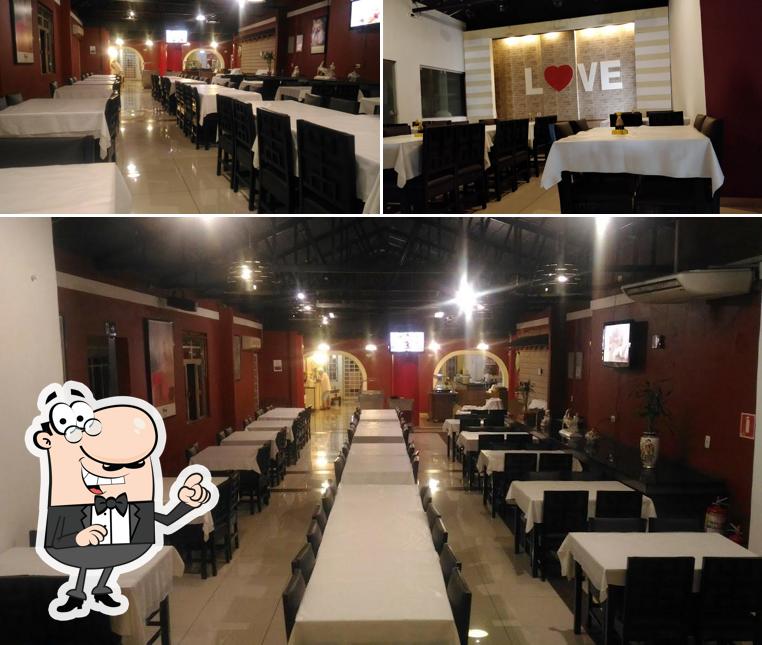 O interior do Grand Pekin