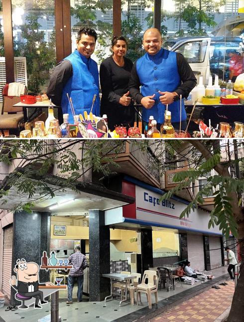 Check out how Cafe Blitz looks inside