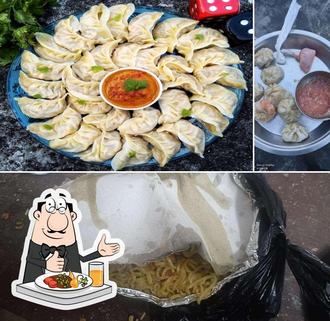 Food at Khaake Dekho