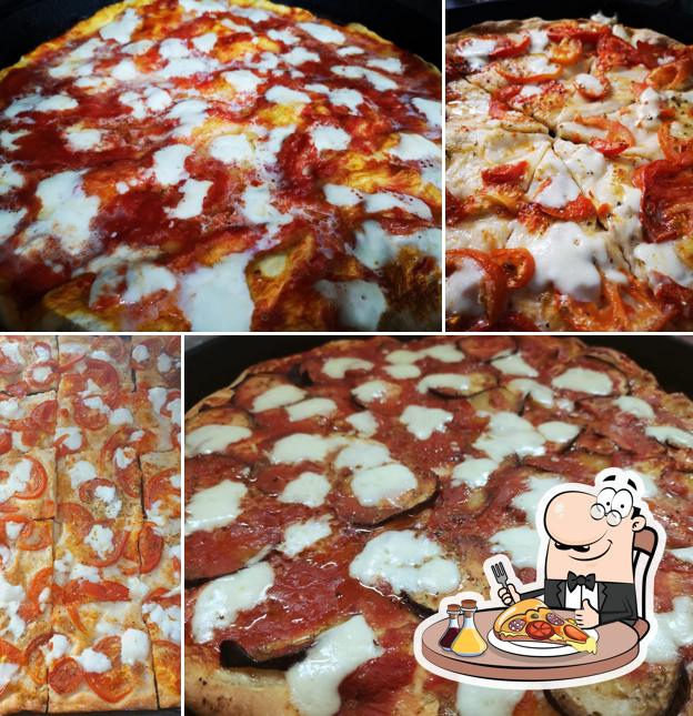 Ordina una pizza a La Schiaccia