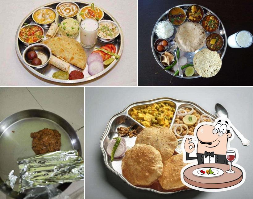 Food at De Thali