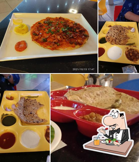 Meals at Kakunje's Parathas