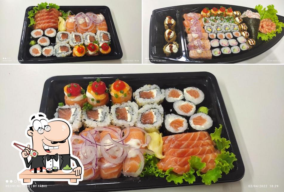 Sushi é um popular item de comida originário do Japão