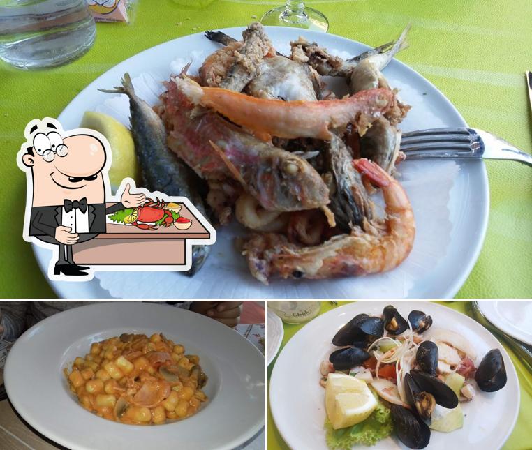 Ristorante Pizzeria Christina propone un'ampia scelta di pasti di mare