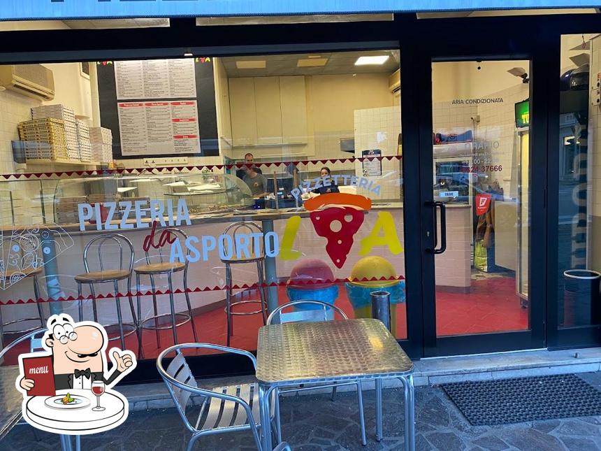 Platti al La Pizzetteria