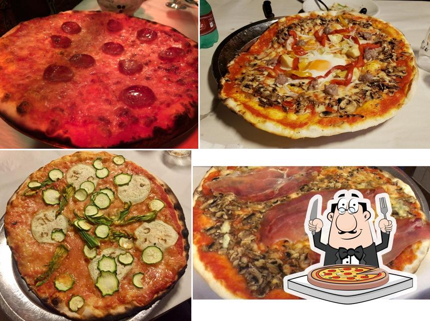 A Pizzeria Da Baffetto, puoi goderti una bella pizza