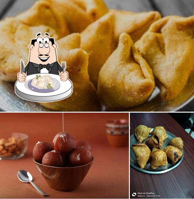 Dumplings at Shri Radha Rani Rasgulla Bhandar