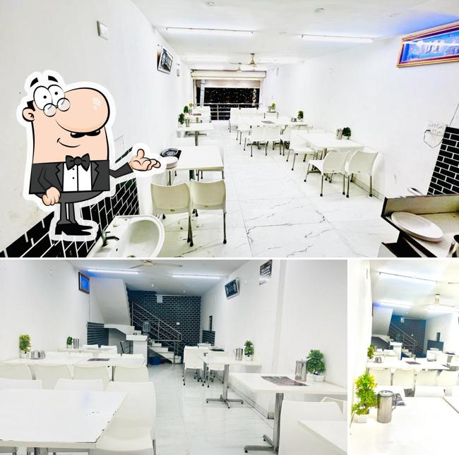 The interior of AL KAREEM FAMILY RESTAURANT