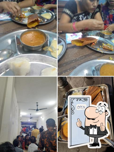 Here's an image of Vijay Madrasi Dosa Wale