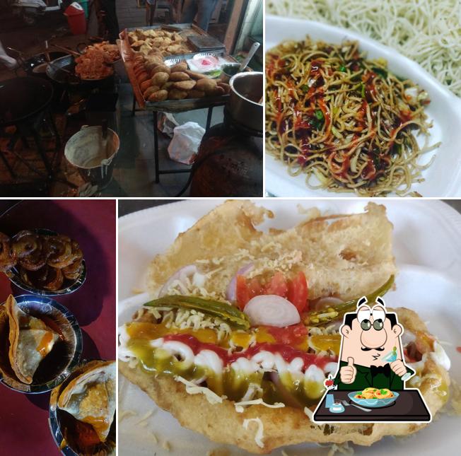 Meals at Vikram sweets and samosa shop