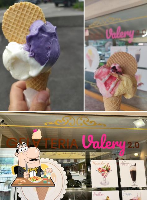 La cibo e interni del ristorante