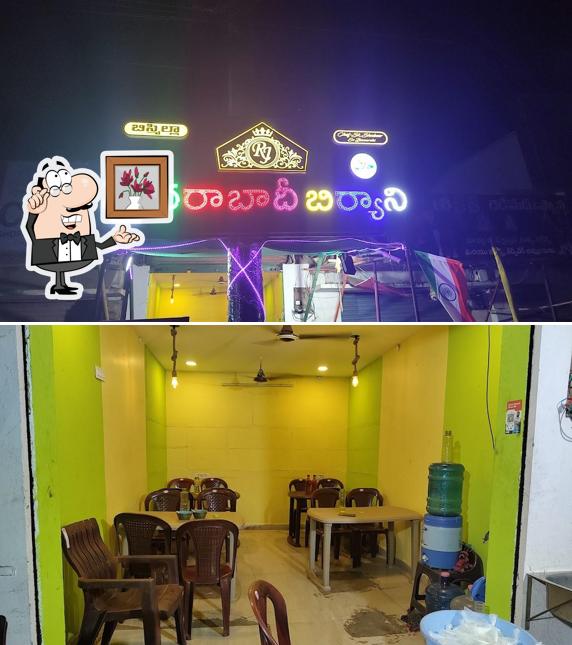 Check out how RJ Hyderabad biryani looks inside