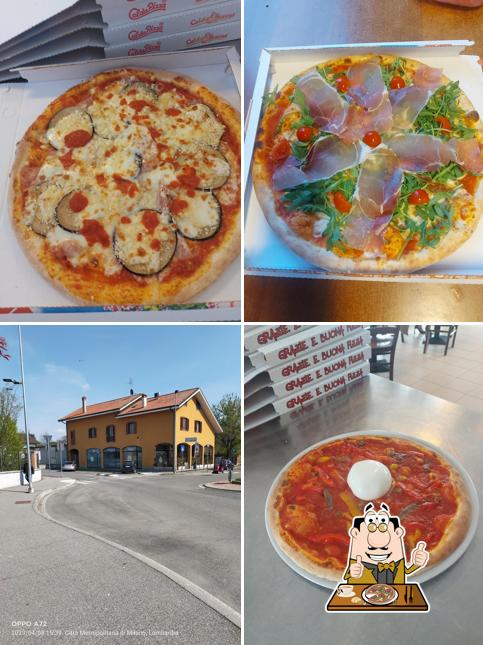 Prova una pizza a Bar Pizzeria Roma 51