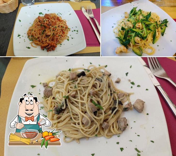 Spaghetti alla bolognese al Ristorante Da Cri Cri e Tendina