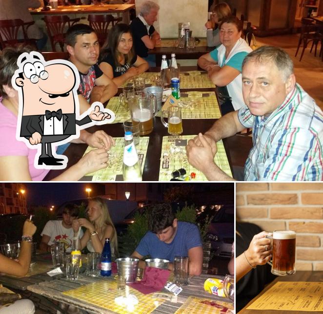 Questa è la foto che raffigura la interni e bevanda di Tramvai Cremona
