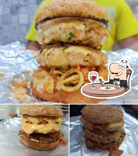 Food at Zacos Burger