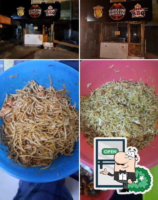 The image of CHILLIN AND GRILLIN’s exterior and food