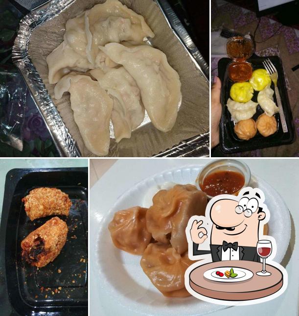 Meals at Zomoz - The Momo Company