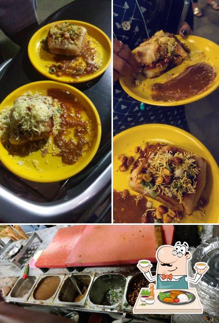 Food at Sk pal dabeli kach ki mashur Dabeli