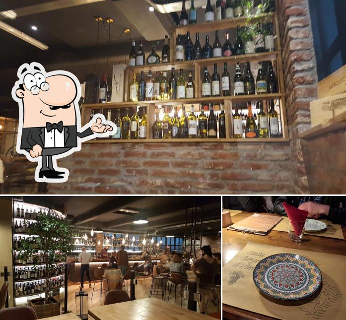 Dai un'occhiata agli interni di La Bulle Enoteca con cucina