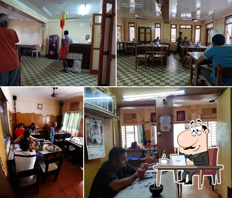 The interior of Rajasthan bhojnalaya