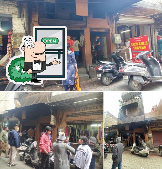 The exterior of Harbans Lal Kulcha Shop