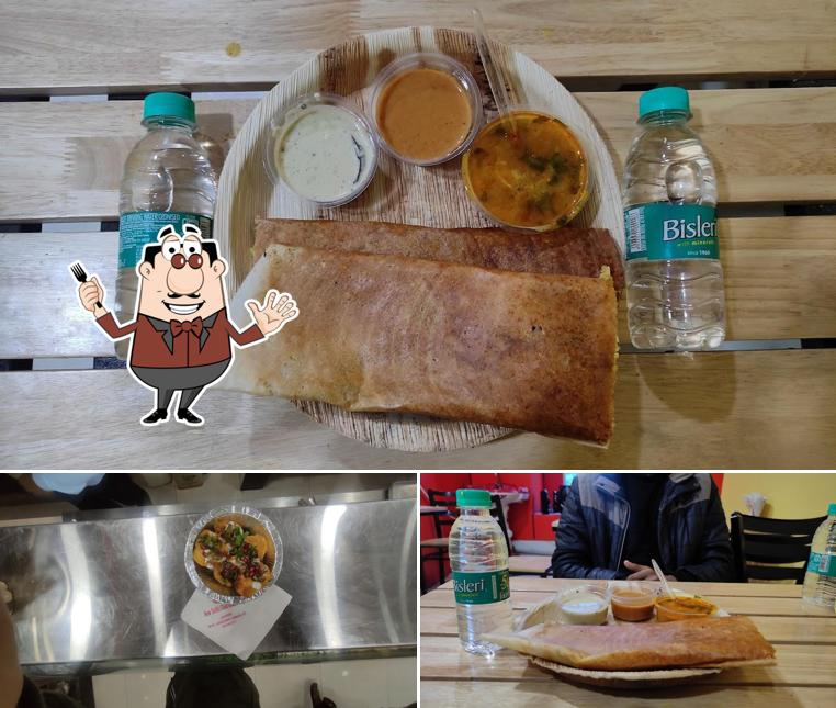 Food at New Delhi chat bhandar