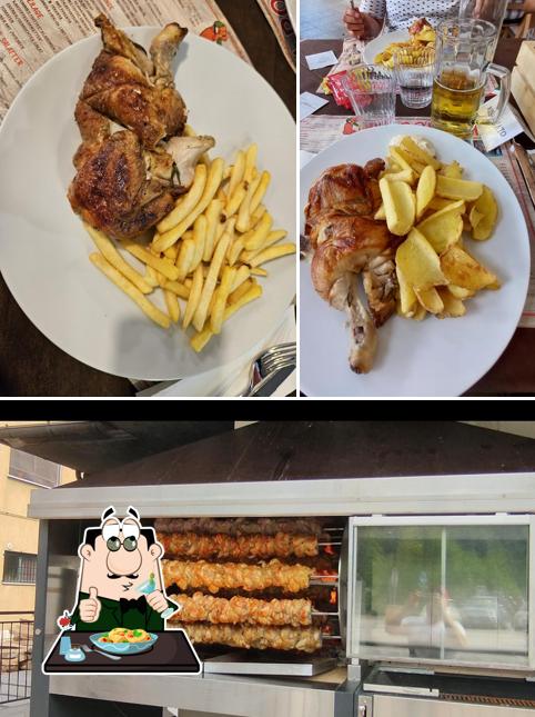 Tra le diverse cose da IL POLLETTO si possono trovare la cibo e interni