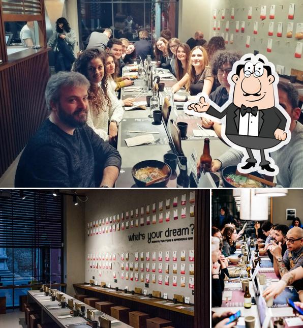 La interni e bancone da bar del ristorante