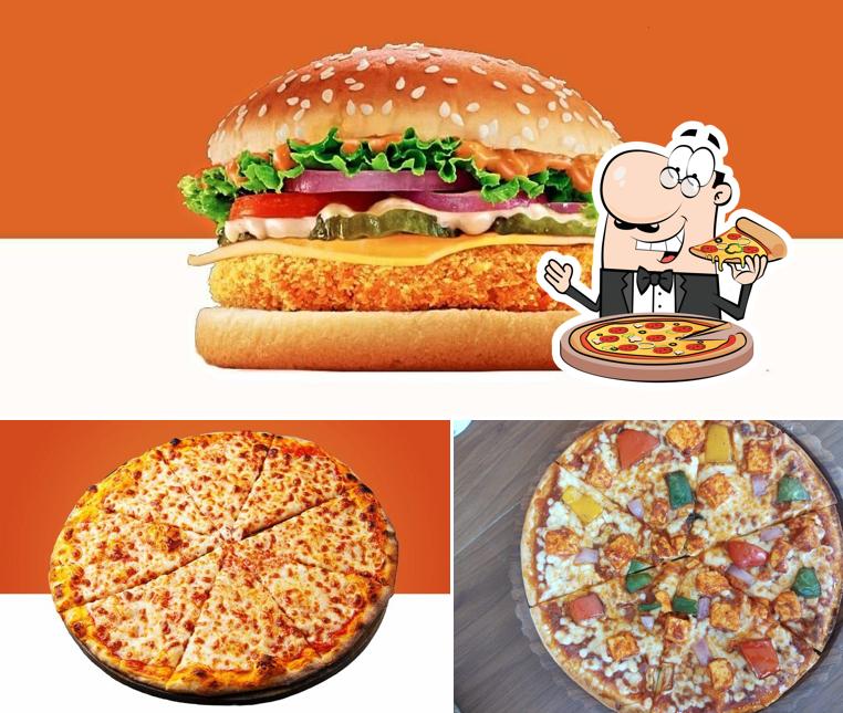 Get pizza at The communitiii