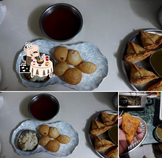 Food at Sindhi Chat Corner