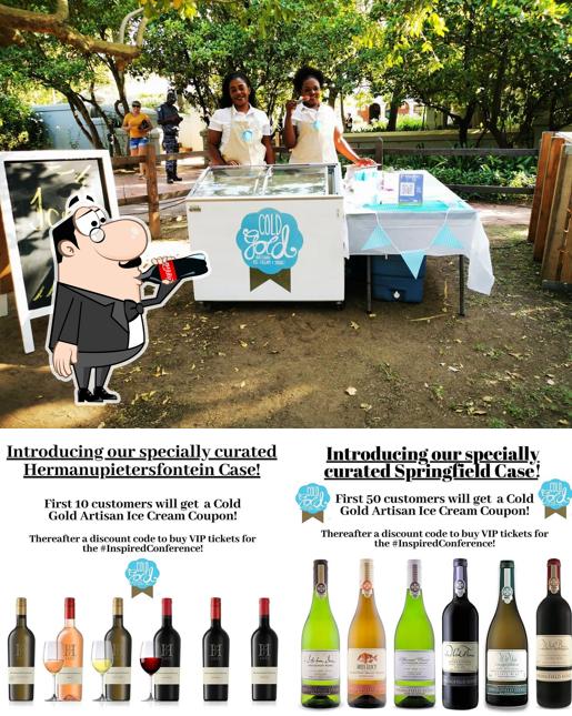 Cassino Gold Ice Cream is distinguished by drink and interior