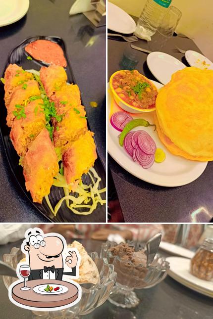 Food at P.C. CHOPARTY