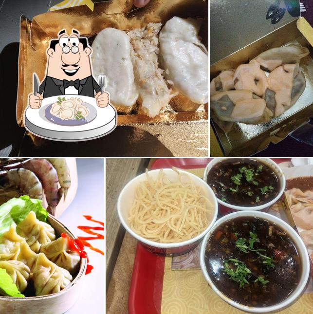 Dumplings at Wow! Momo