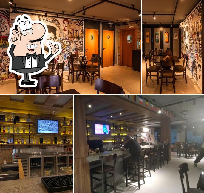 O interior do Death Burger