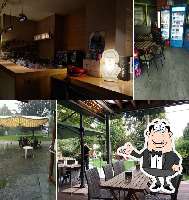 Siediti a un tavolo di Moma