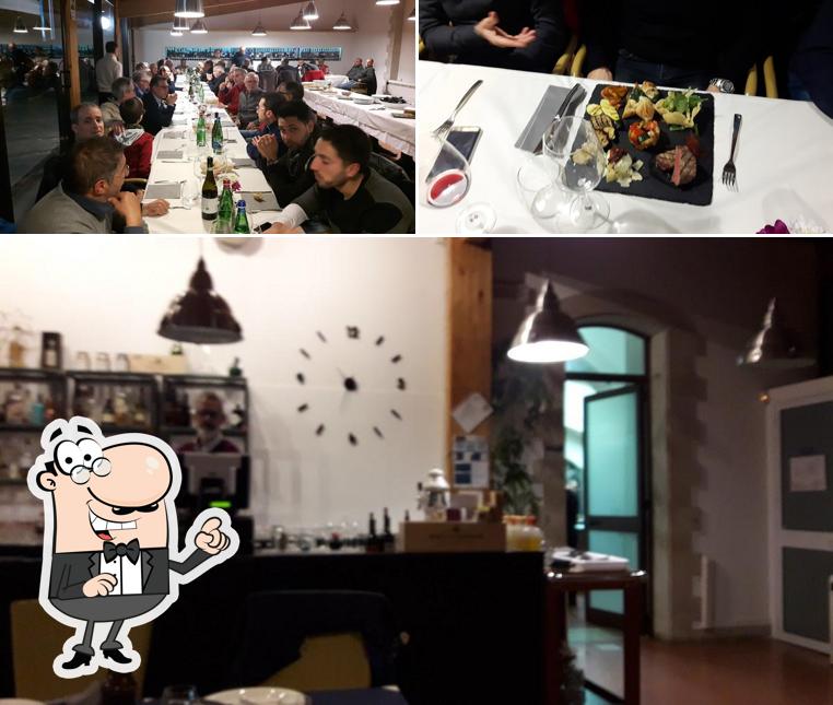 Siediti a un tavolo di Così è se vi pare
