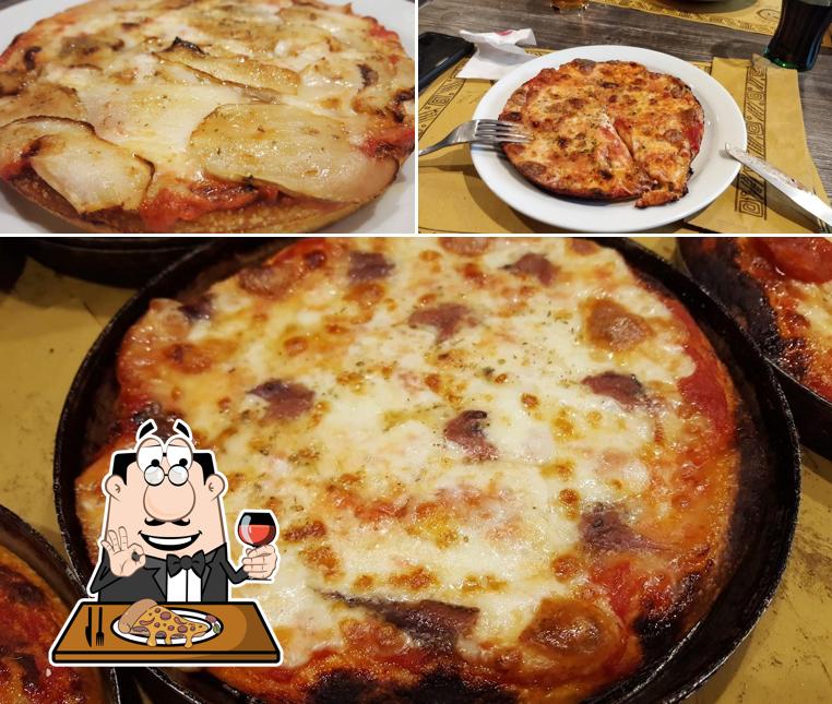 A Pizzeria Il Tegamino di Loiero, puoi prenderti una bella pizza