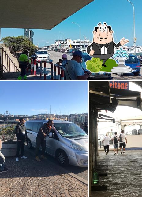 Goditi la vista dagli esterni di parcheggio L.M di Mario Della Ragione