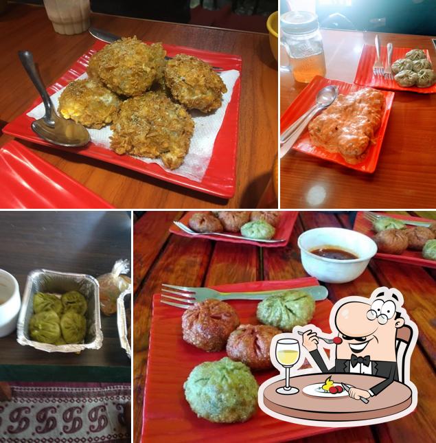 Food at Big Fat Momos
