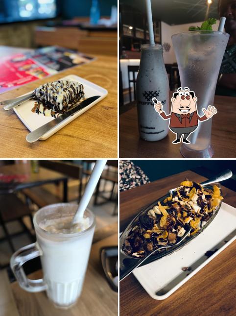 Brownies at Le Waffy