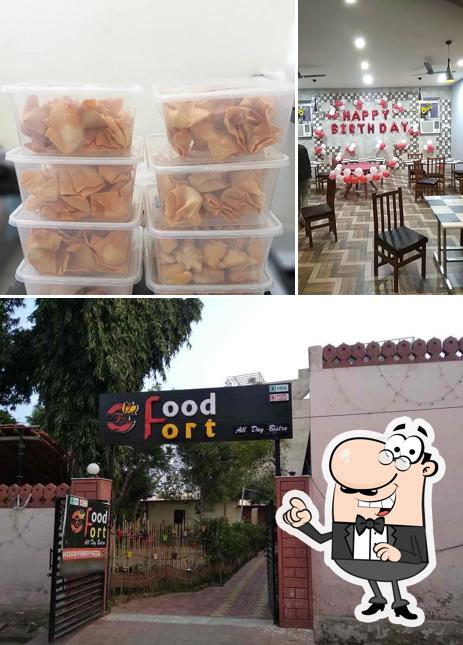 The interior of Food Fort